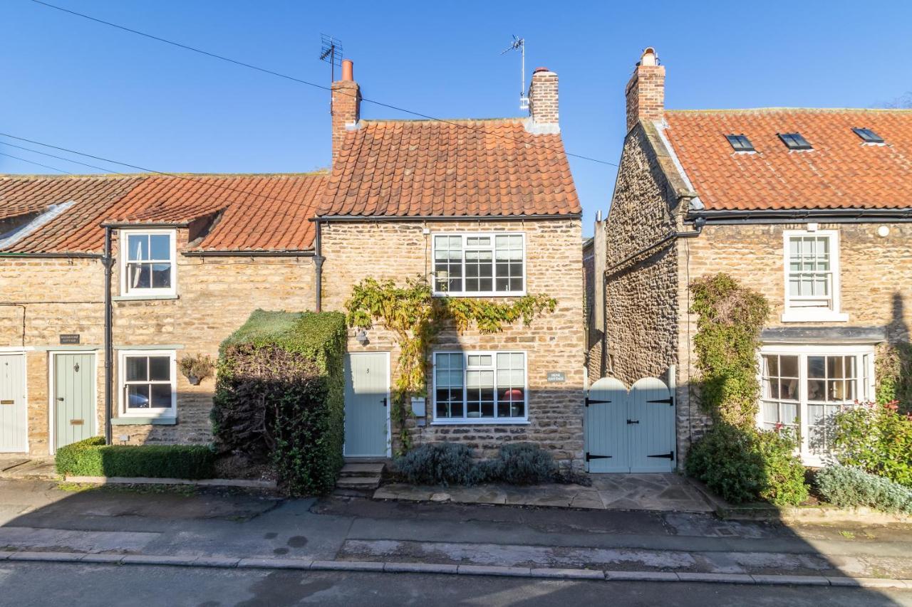 Dene Cottage, Welburn Exteriér fotografie